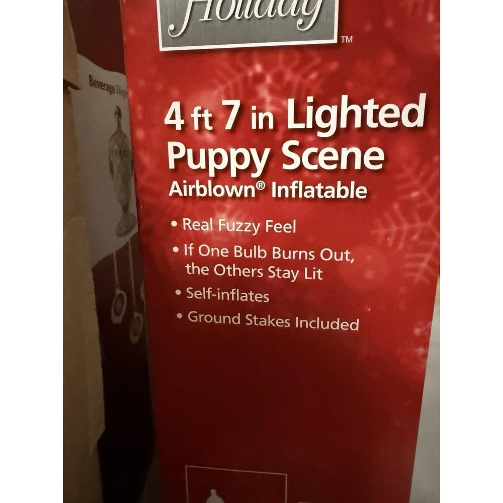 Christmas Home Accents 4 ft 7 in Plush Lab Puppy Scene Airblown Inflatable